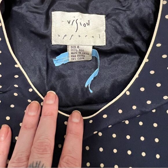 90s Vision Apparel Silk Dot
Dress 6 medium blue and cream midi - Picture 9 of 12